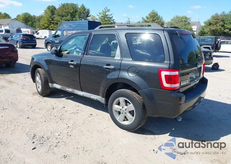2011 Ford Escape Xlt z USA, uszkodzony, nr VIN 1FMCU0D72BKA03008